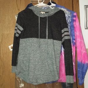 urbanology long sleeve shirt.